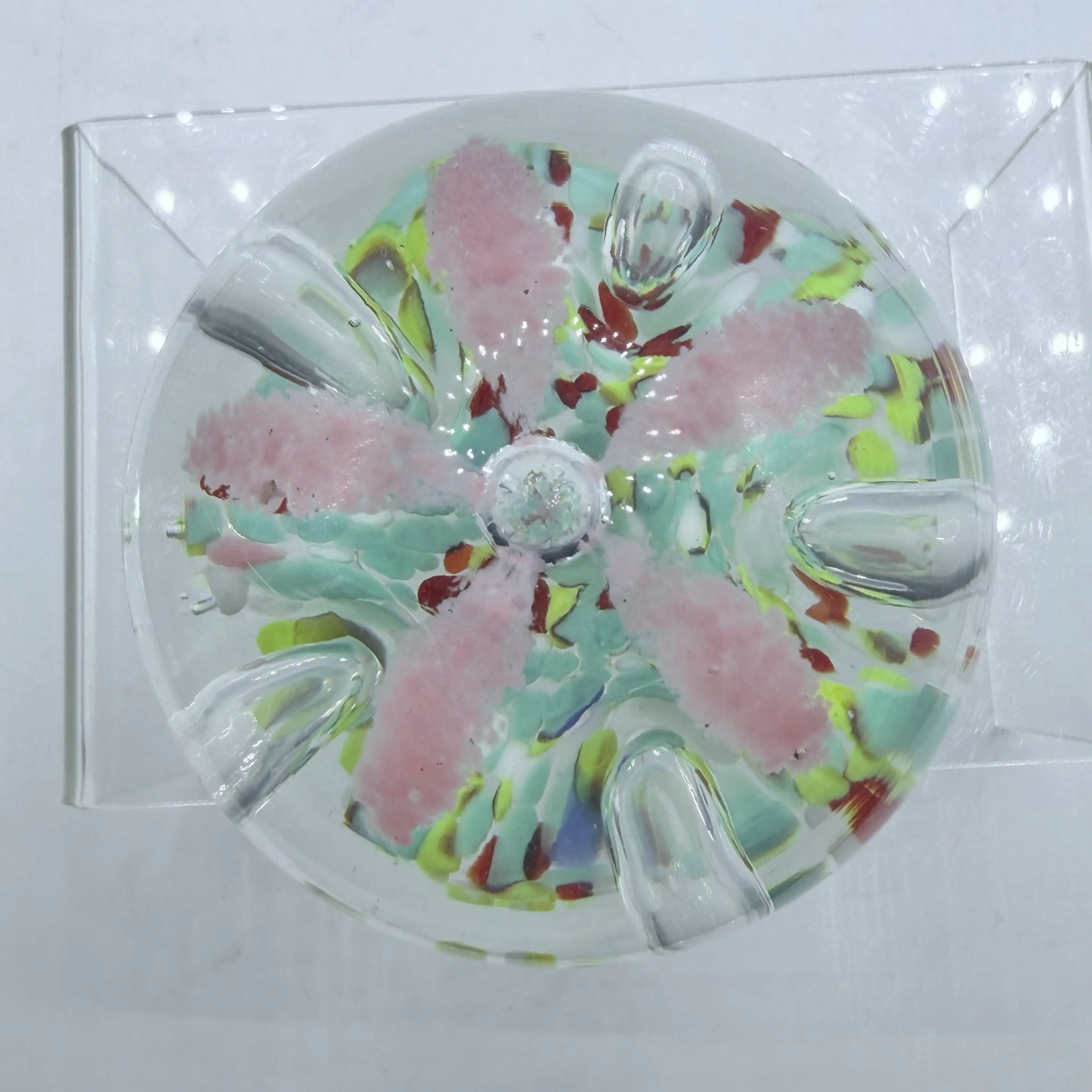 Image 4 of 8