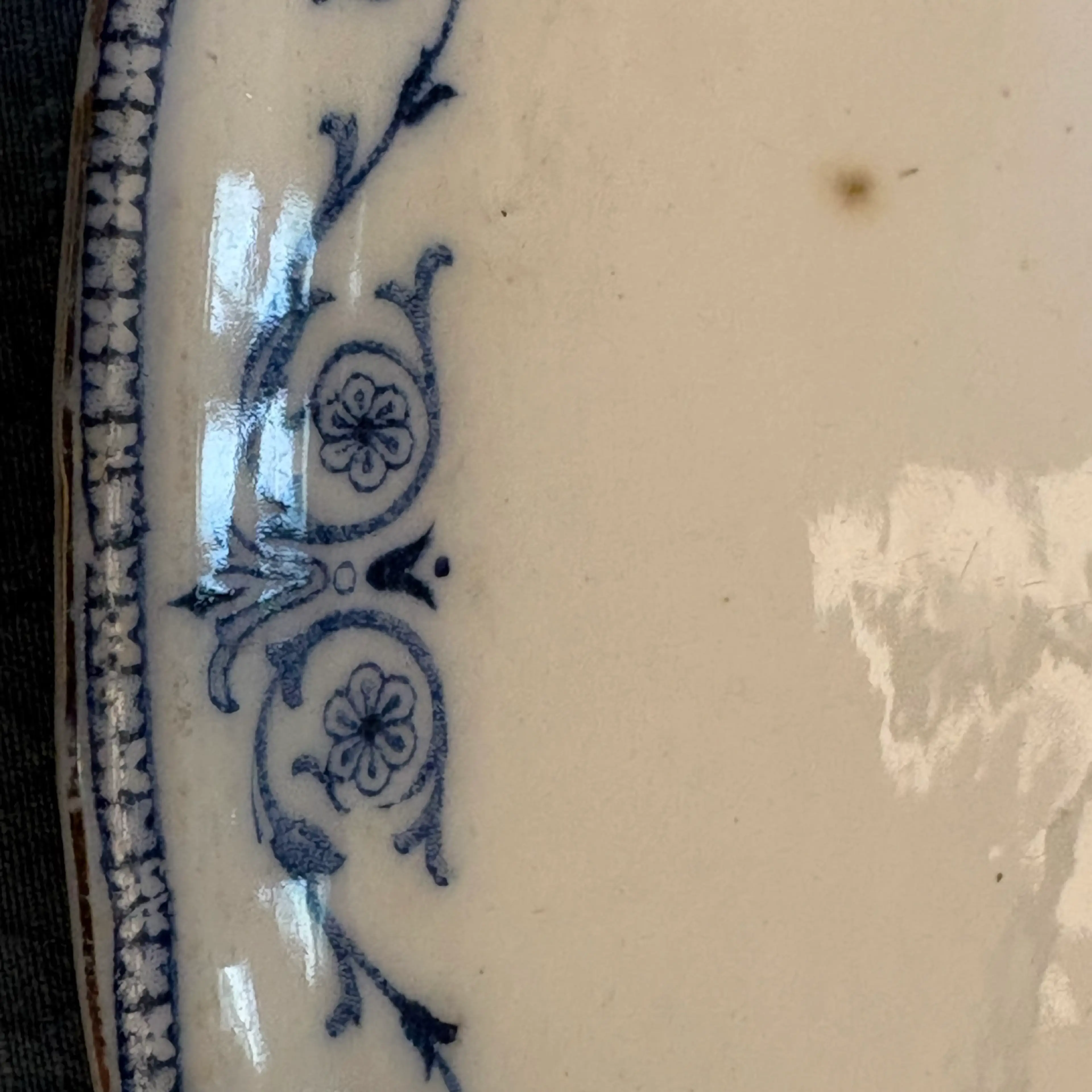 Image 3 of 4