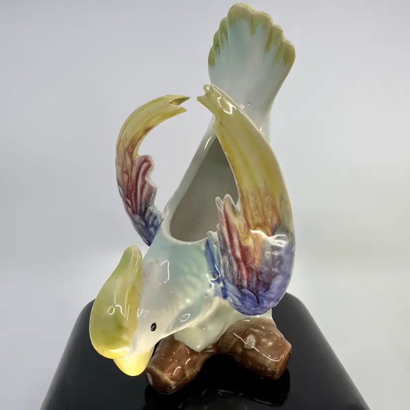 Hand Painted Ceramic Parrot Planter Wall Pocket *Glowy