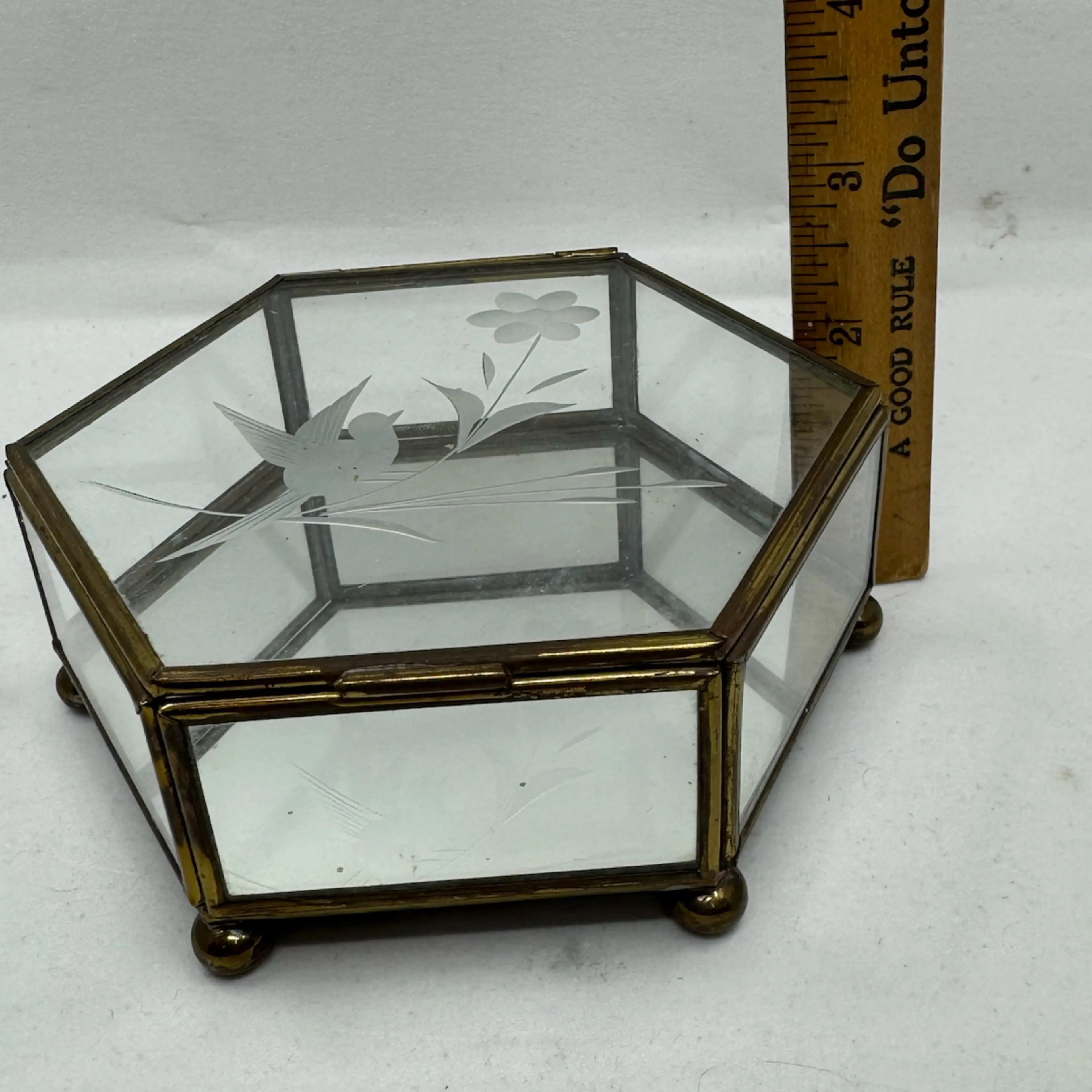 Image 3 of 6