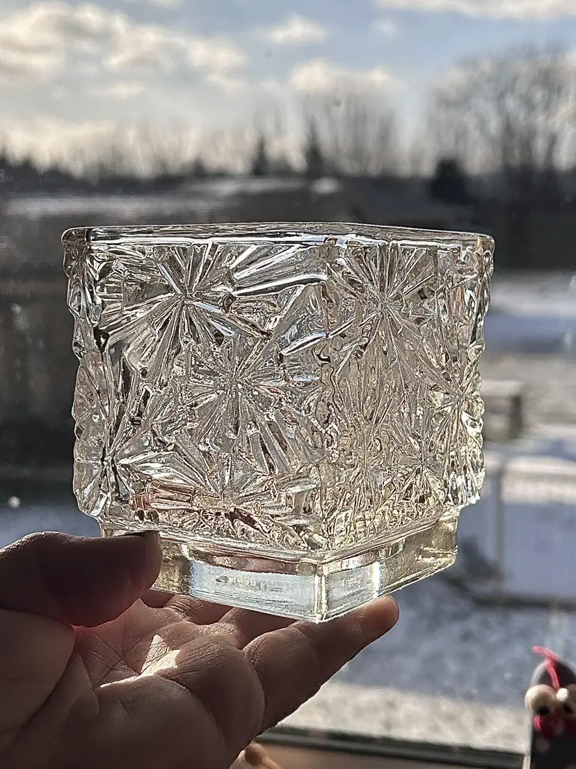 Vintage Avon Glass Votive Tea Light Candle Holder Winter Ice Collection