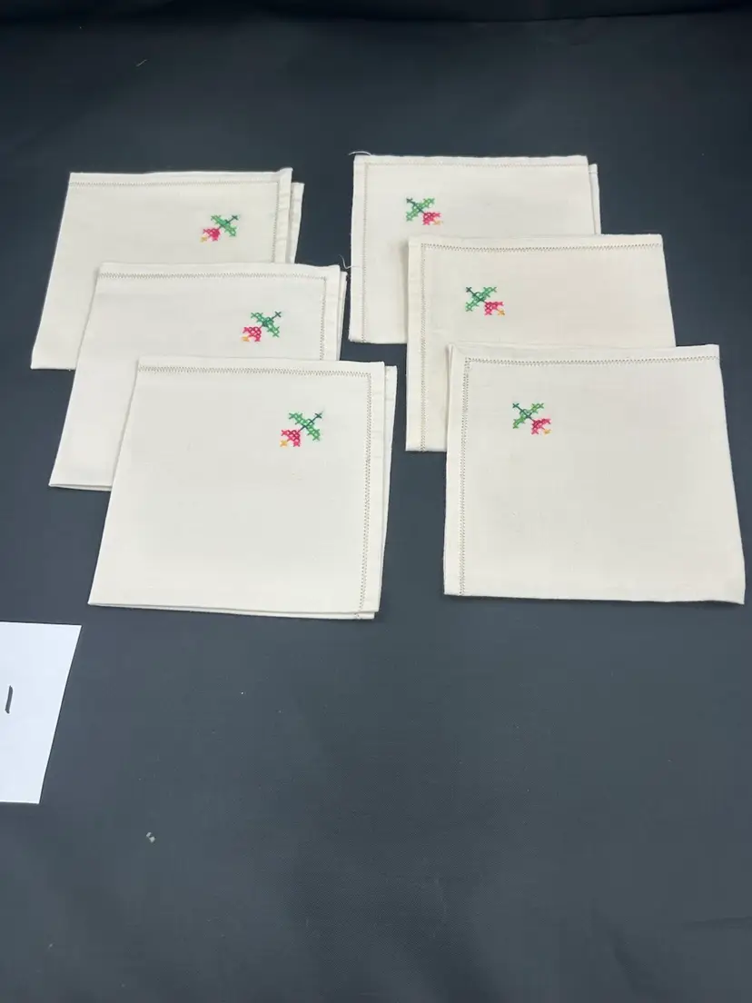 6 Vintage Hand Embroidered Floral Linen Napkins
