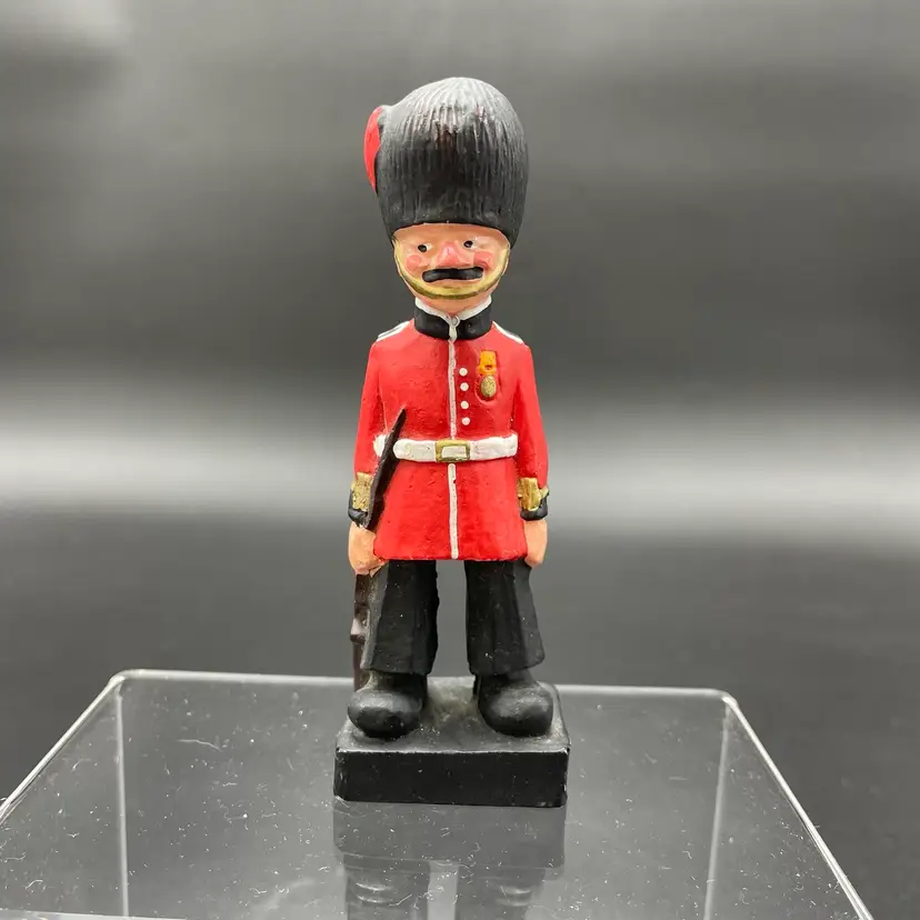 Hand Painted Carved British Queen's Royal Guard Figurine