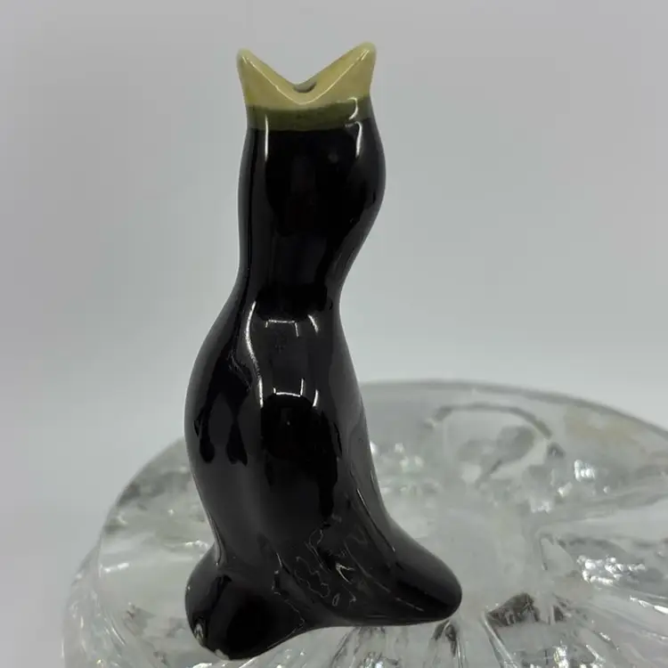 Vintage Black Pie Bird 4”