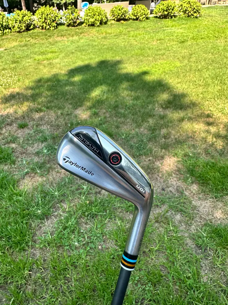 TaylorMade Stealth 2 UDI 18° Driving Iron – HZRDUS Smoke RDX Black X-Stiff