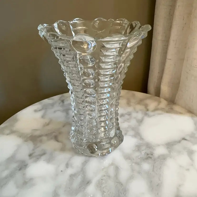 🔔 Indiana Glass Mayflower Clear Pressed Glass Flower Vase 5”