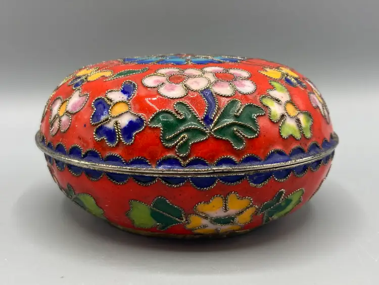 Cloisonne Enameled Round Lidded Trinket Box Red with Florals 3.5" across