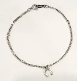 Vintage Avon Horseshoe Charm Silver Tone Bracelet Lady Luck 1983 7.25"