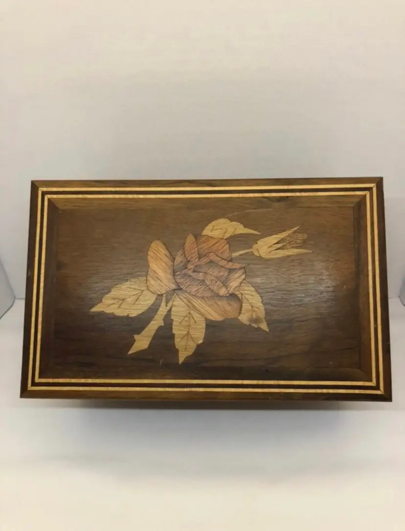 Vintage Ziprinho Wooden Rose Inlay Jewelry Box
