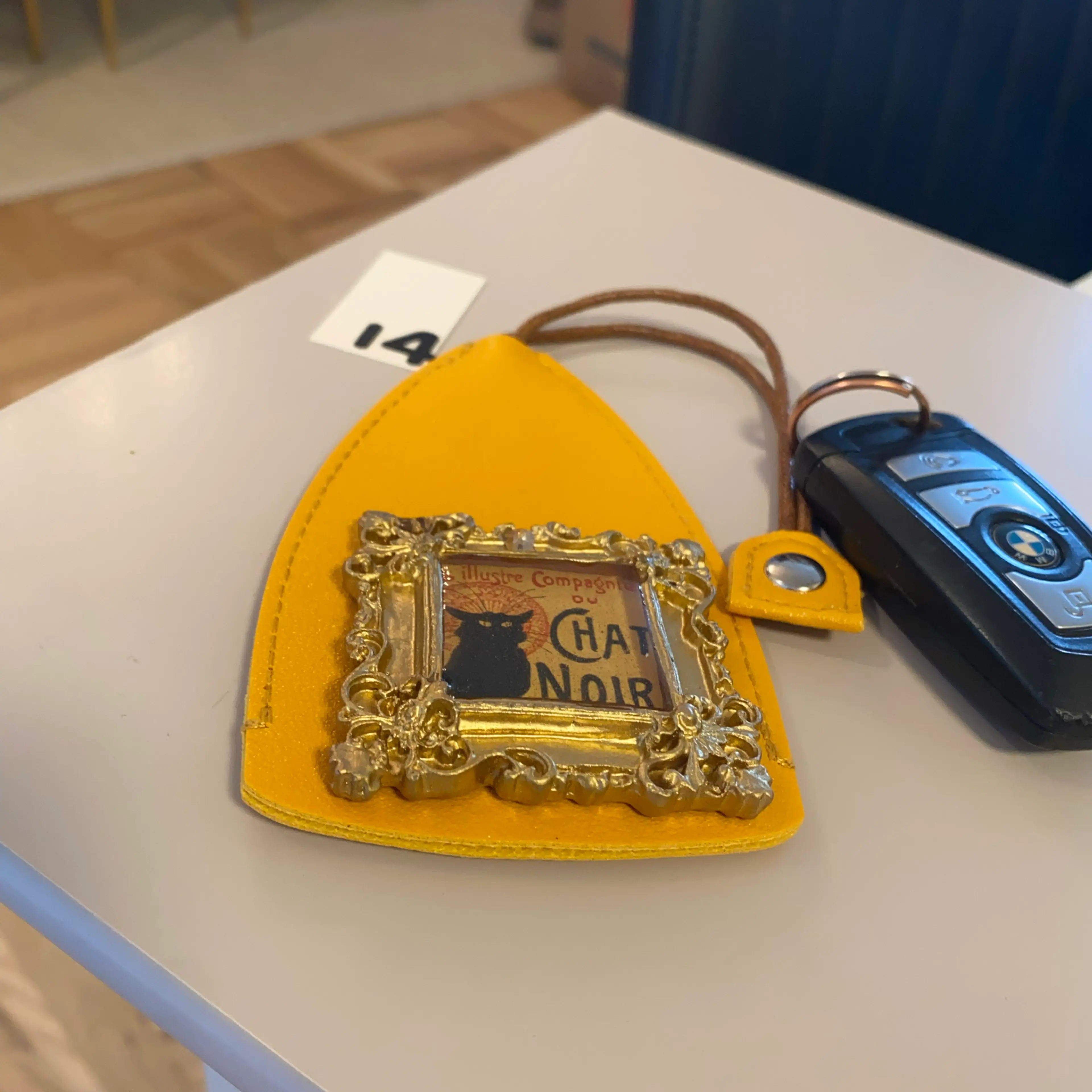 Image 2 of 6