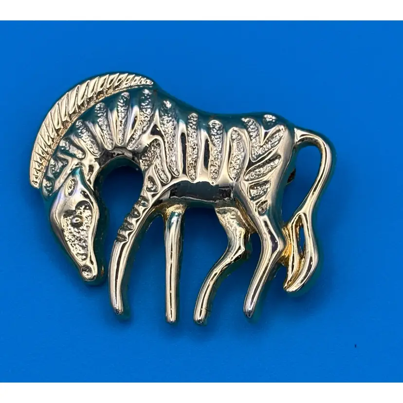 Vintage Zebra Brooch Pin Lapel Gold Tone Animal