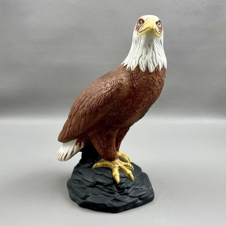 Pride Of America American Bald Eagle Porcelain 8" Statue Avon 1982 Taiwan