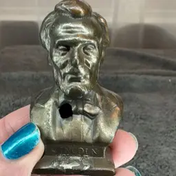 Abraham Lincoln Brass Bust