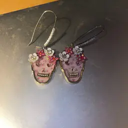 Betsey Johnson White Candy Skull Enamel Earrings Day Of The Dead Halloween
