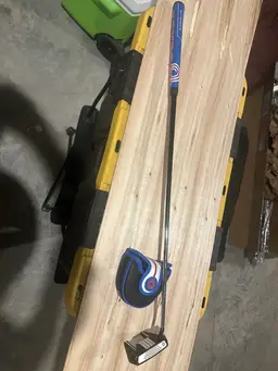 Odyssey 7s Stroke Lab Triple Track 34in