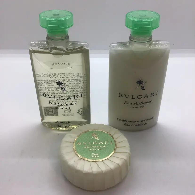 New BVLGARI,  for traveling :  Shampoo, Conditioner. Perfume Soap, Made in Italy