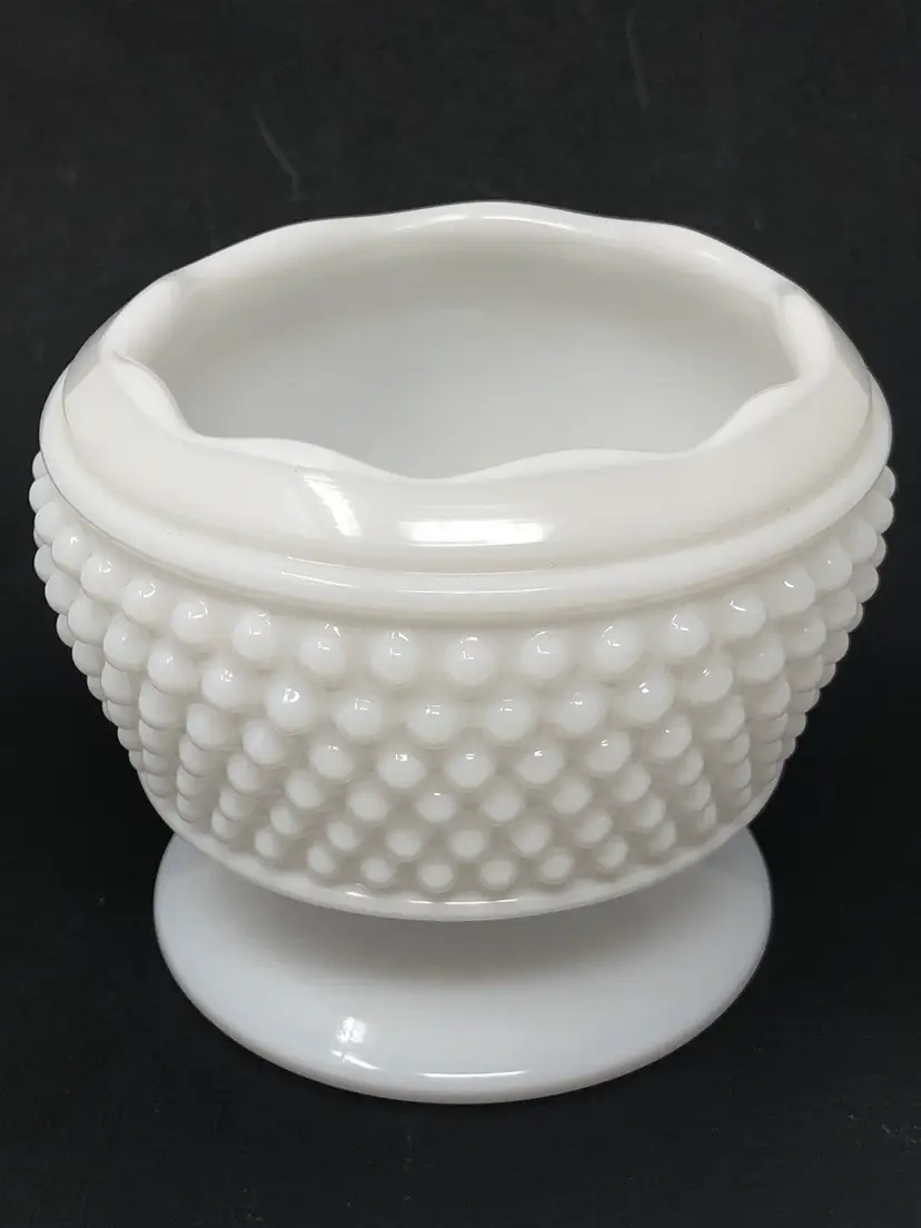 American Hobnail Westmoreland White Milk Glass Rose Bowl