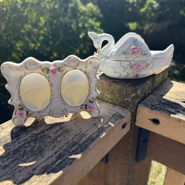 Vintage Frame And Swan Trinket Dish Set