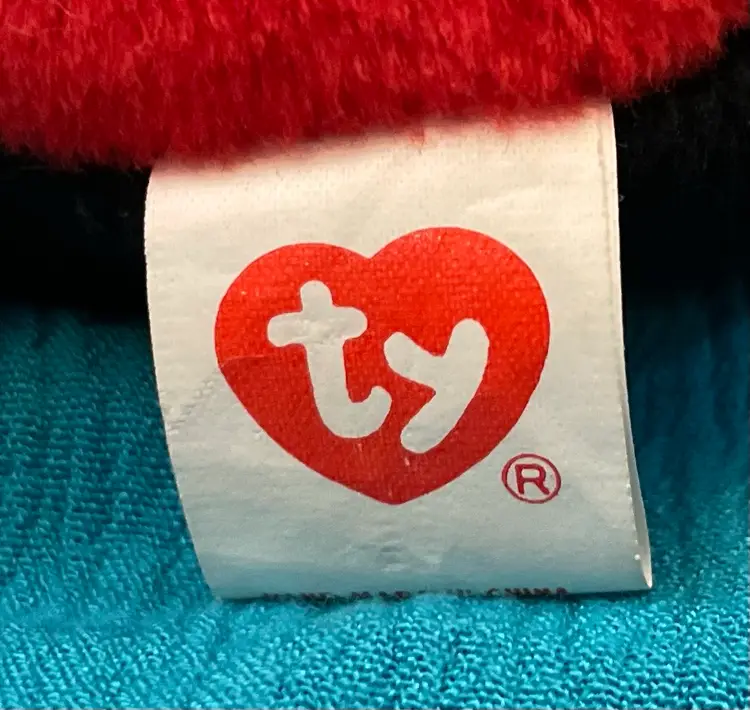 3rd Gen “Lucky” W/ (7) Felt Spots