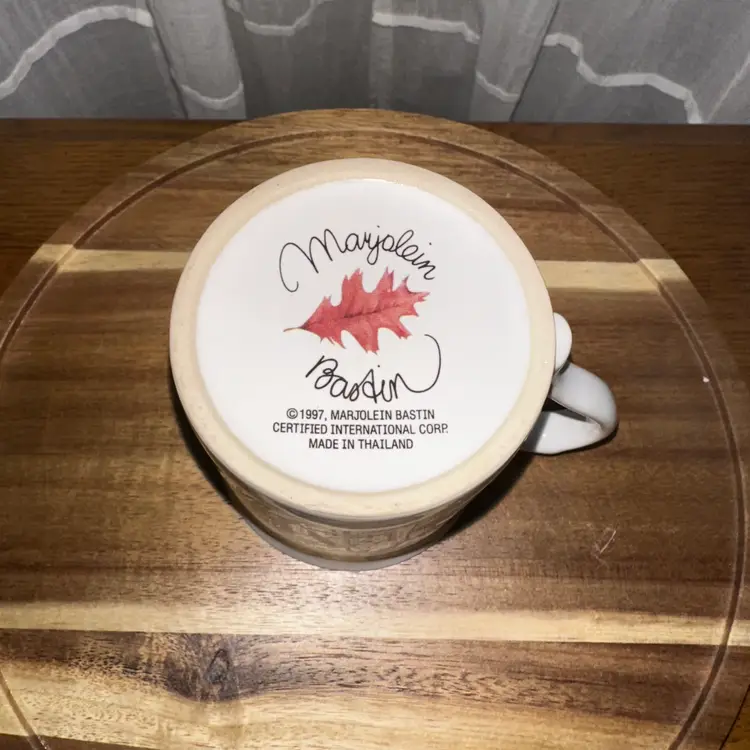 Niki-1997 Hallmark Marjolein Bastin Mug