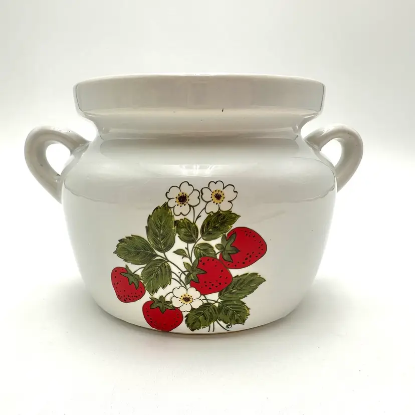 McCoy Strawberry Country Bean Pot Planter White Red 6Wx4”H