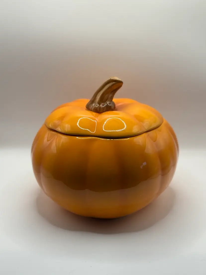 #01 Ceramic Pumpkin Disk (6 1/4 H X 6 W)