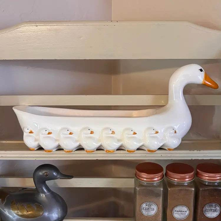 Vintage 1984 Studio Pottery Ceramic Duck & Ducklings Cracker Dish Tray