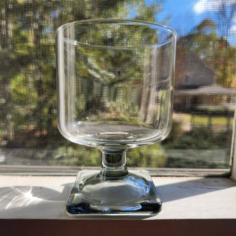 Nordic Wine Cocktail Glasses in Gray Smoke Midnight by Federal Square Foot MCM Set of 4 – USA
