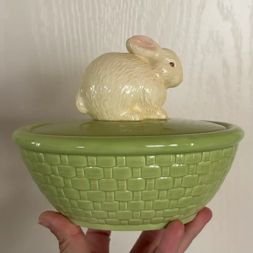 Vintage Hallmark Ceramic Easter Bunny on Basket Nest Lidded Bowl Dish