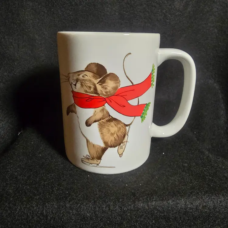Vintage Otagiri Japan Ice Skating Mouse Ceramic Mug Gibson Greetings