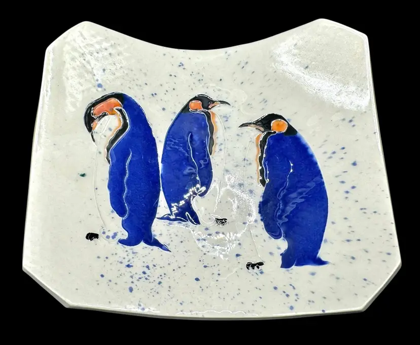 Signed Kim Chavez Art Pottery Plate Tray Emperor Penguins White Blue Yellow 7”