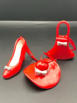 3 Pc Ornaments (Purse 3 1/2” Tall 2 1/4” Wide, Hat 1 1/4” Tall 2 1/2” Wide, Shoe 2” Tall 2 3/4” Long)