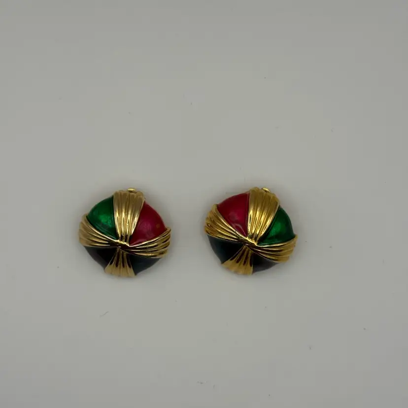 Vintage Designer Signed Gay Boyer Pinwheel Clip Earrings, Gold Tone