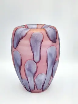 043 Rueven Art Glass 2 Ways Handblown Vase 8 1/2"