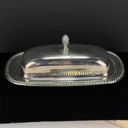 Vintage International Silver Rogers 887 Castleton Silverplate Butter Dish Rope Edge