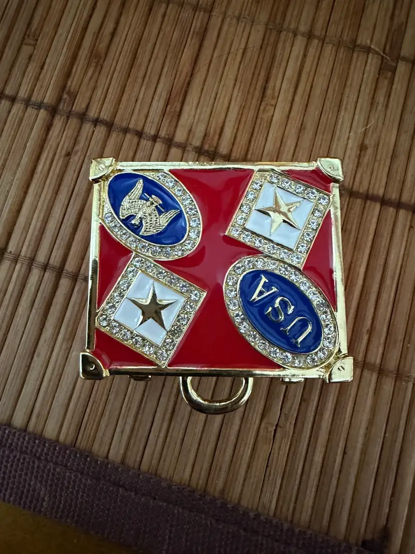 Charming Vintage Small Patriotic Suitcase Hinged Glossy Red Pill Trinket Box Gold Tone Rhinestone Enamel Eagle Marked USA Work Of Art” 4th July