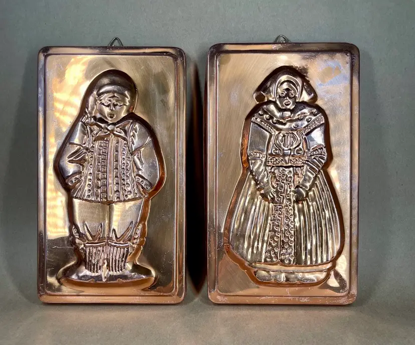 Dutch Boy Girl Copper Tin Mold Kitchen Wall Decor with Hanger