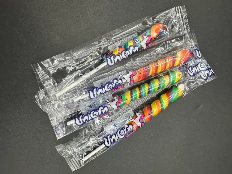#005 Mini Rainbow Unicorn Horn Swirl Lollipops, 4 Pack