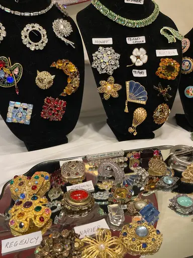 Collectors And Lovers Of Timeless Beauties