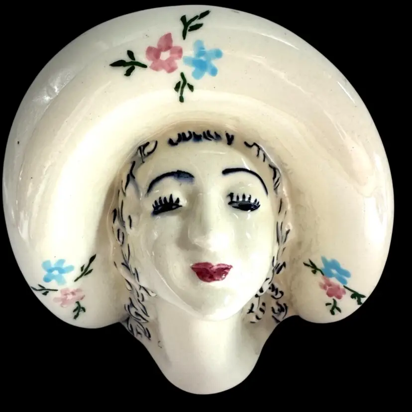 Vintage Girl Head Vase/Wall Pocket