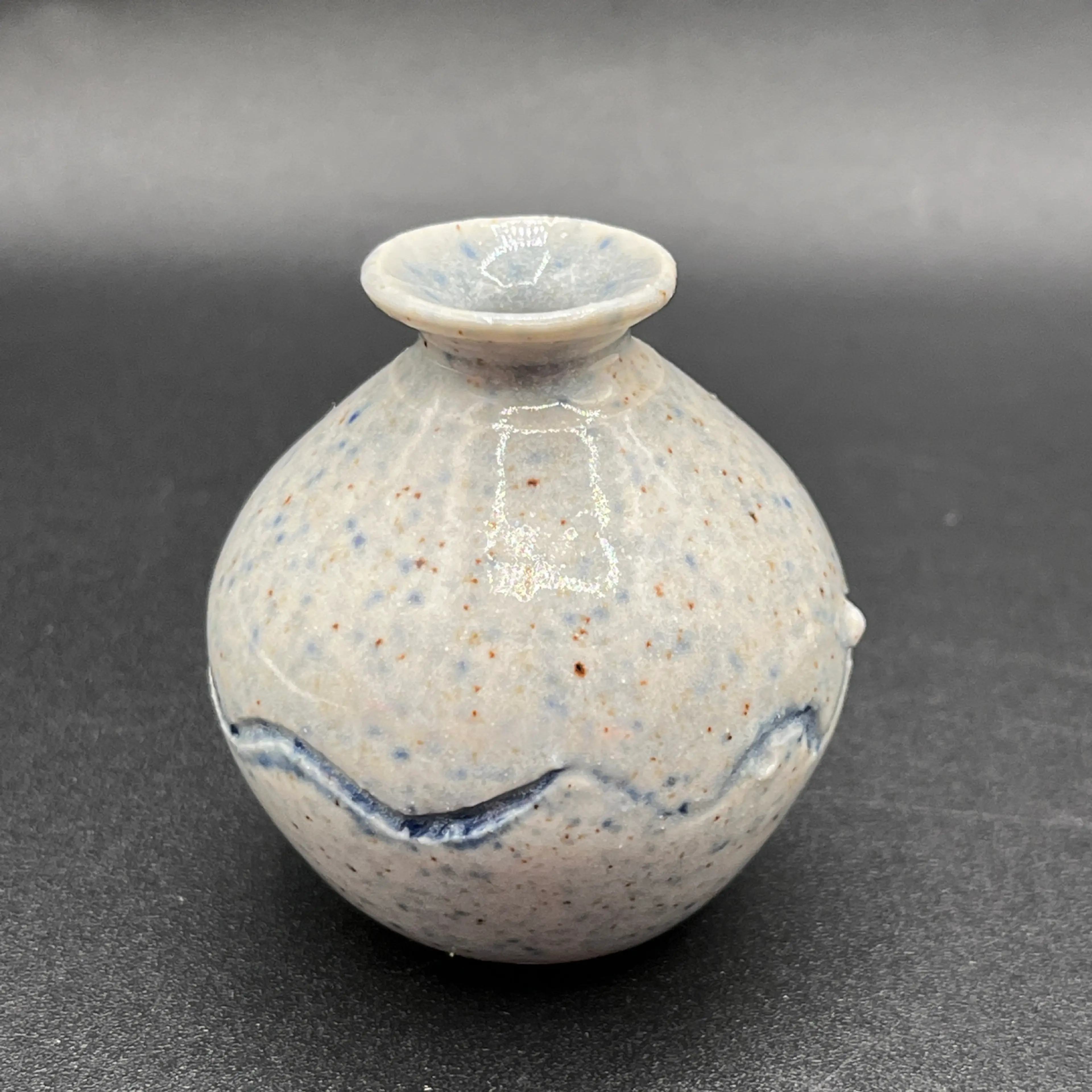 Image 2 of 6
