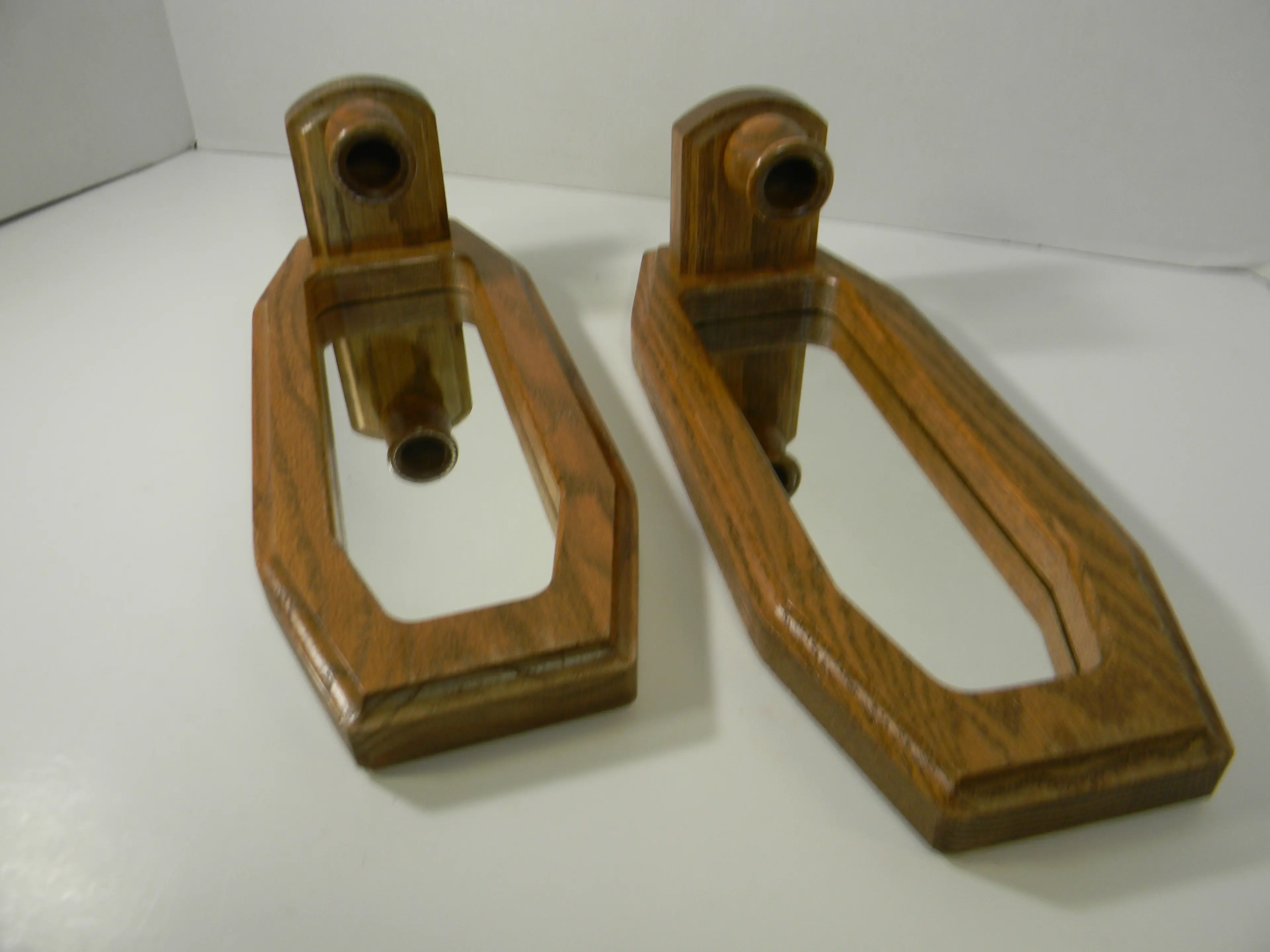 Image 4 of 19