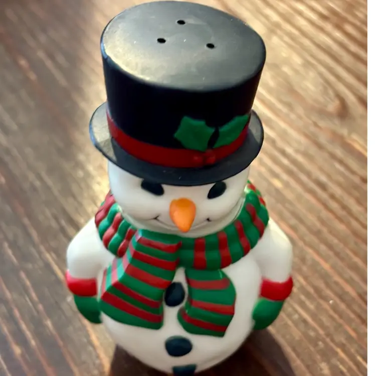 Vintage Avon Stacking Snowman Salt & Pepper Shaker with Original Stoppers