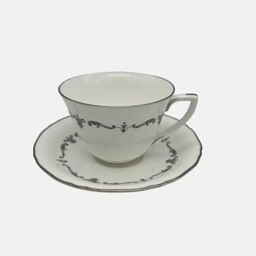 Royal Worcester Silver Chantilly Cup & Saucer Fine Bone China Platinum Trim