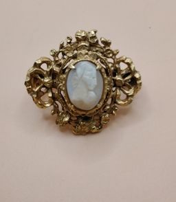 Vintage Victorian Cameo Scarf Tie Brooch signed Geno