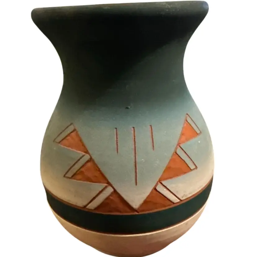 Native American Sioux Handmade 5.75” Vase-Green, Cream  Orange Incised Signed