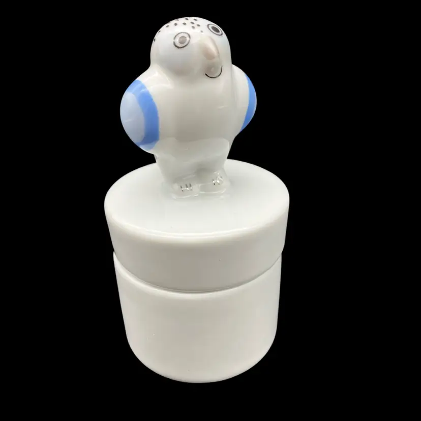 BIN - VILLEROY & BOCH Animal Park 3- Watching Owl Trinket Box. Signed.