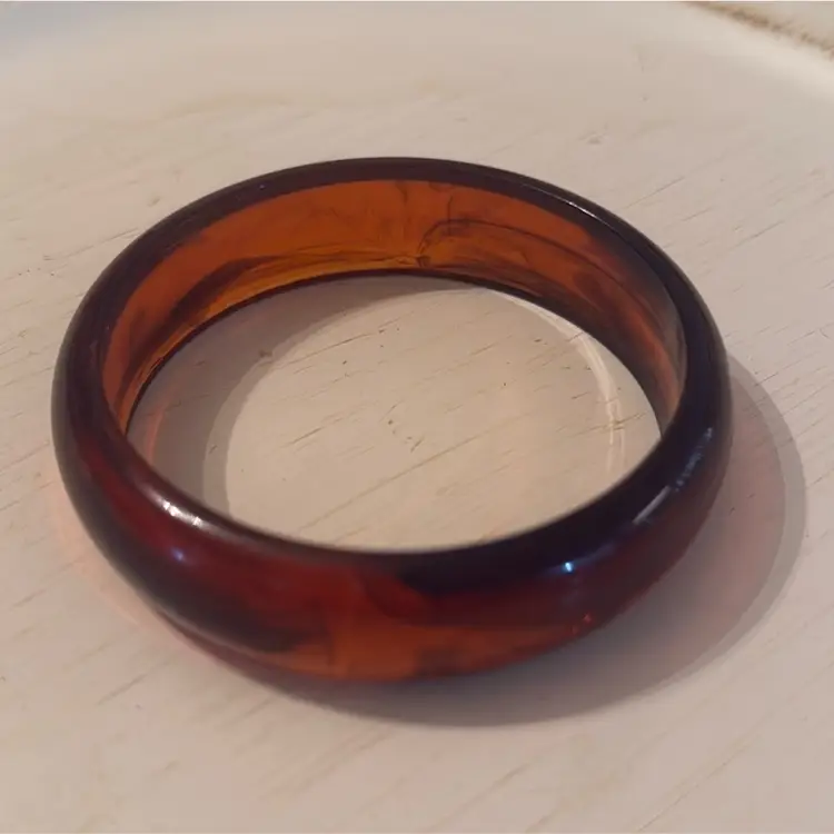 Beautiful Retro Root Beer Amber Colored Bangled Bracelet. Not Tested For Bakelite. Could Be Lucite