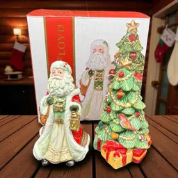 Fitz & Floyd Crimson Holiday Salt & Pepper Shaker Set Santa Christmas Tree