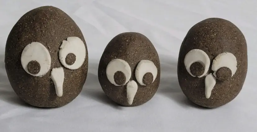 Vintage Set of 3 Pottery Owl Heads Signed  1.75 to 2.25 Inches Tall
